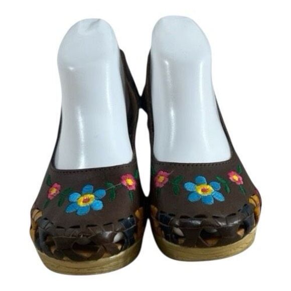 Handmade Leather Huarache Wedge Size 7 Brown Floral Embroidered Mexico Heels - Picture 3 of 12
